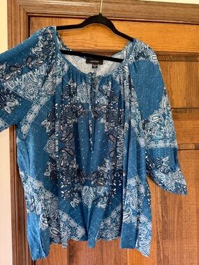Karen Kane Blue Paisley Peasant Blouse with Tie Neck